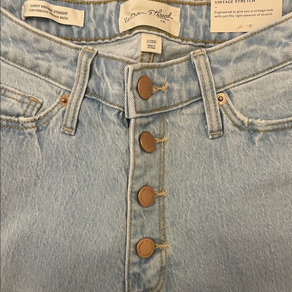 Universal Thread Light Blue High Rise Jeans - Picture 4 of 5